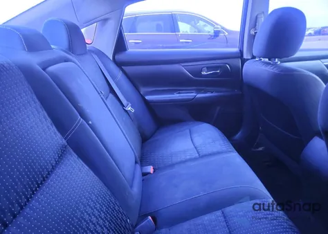 2016 Nissan Altima 2.5 z USA, uszkodzony, nr VIN 1N4AL3AP7GC236961